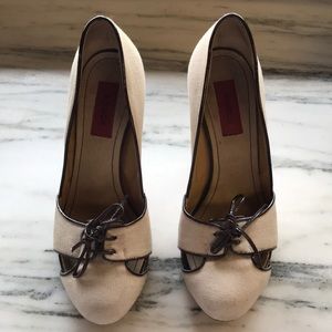 Hugo Boss fabric leather trim heels size 6.5, 36.5 Euro